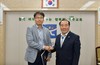 장휘국 교육감, 교육시설 성실 시공 유공자 표창 수여